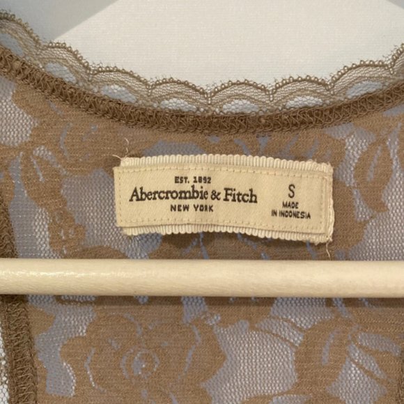 NWT Abercrombie & Fitch Caily Floral Lace Stretch Brown Tank Women's S - Picture 6 of 8